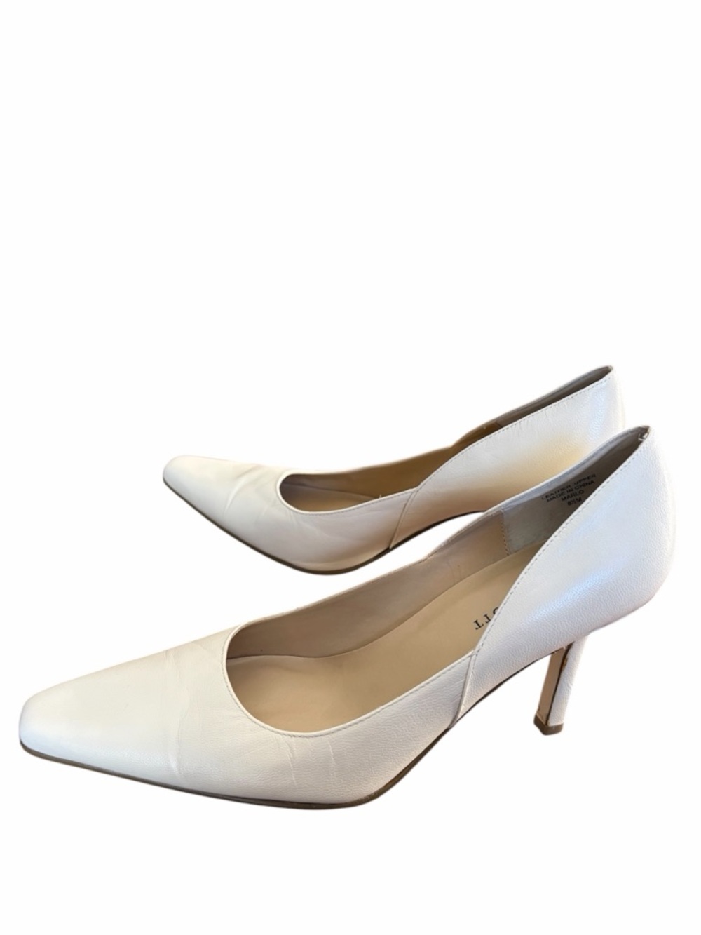 Karen Scott Cream Pointed-Toe Leather Pumps - Picture 4 of 9